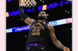 开云下载-MVP候选人在季后赛中展现出色表现