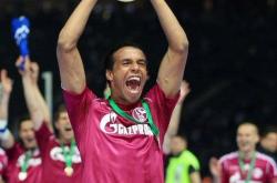 开云官网-利物浦球星赞扬沙尔克04后卫的实力