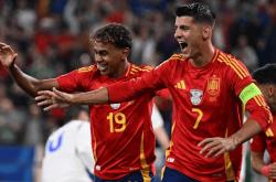 开云官网-斯洛伐克队逆转战胜塞尔维亚队，夺得欧洲杯入场券的简单介绍