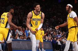 开云体育-关于布鲁克林篮网翻盘阿森纳，凯文·杜兰特绝境下完成绝杀激烈交锋季后赛，强势挺进下一轮的信息