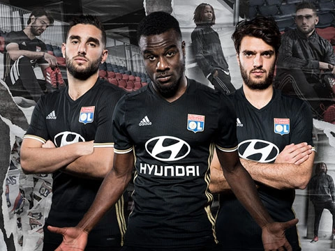 里昂客场大胜，实力逐渐得到认可的简单介绍