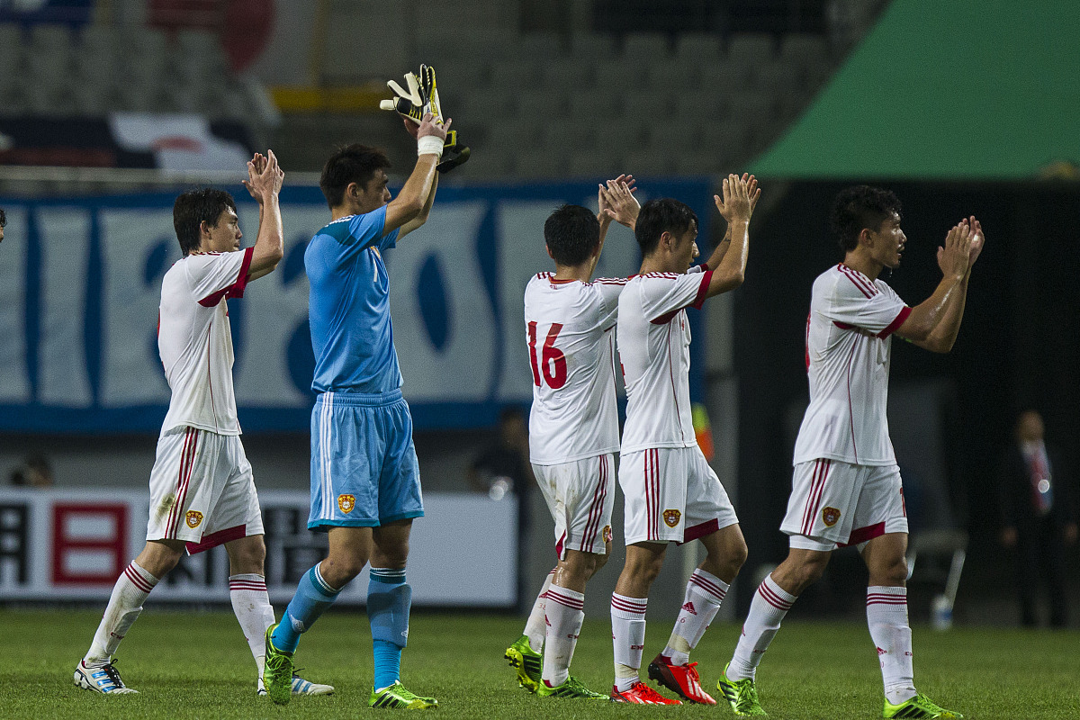 澳大利亚队在对阵尼泊尔队的比赛中表现出色 澳大利亚队在对阵尼泊尔队的比赛中表现出色