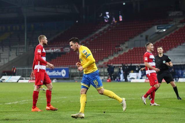 摩纳哥客场不敌对手，遭遇连败