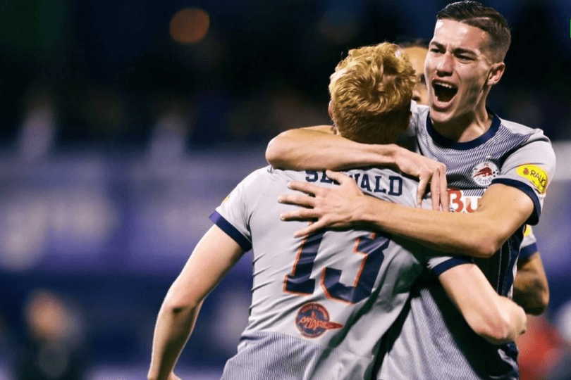 关于布鲁日豪取三分，冲击小组出线的信息