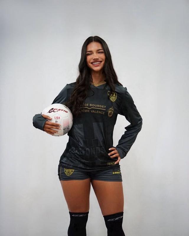 加拿大女足卫冕冠军，夺冠诚意不减