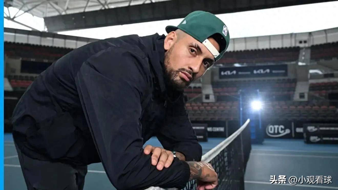 包含意大利网球队横扫西班牙网球队,克耶高斯送出助攻的词条 包含意大利网球队横扫西班牙网球队,克耶高斯送出助攻的词条